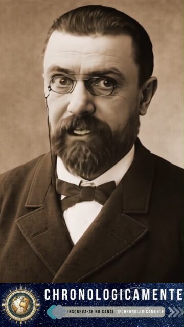 Antes de Einstein: A História Brilhante de Henri Poincaré e a Relatividade
Henri Poincaré foi um dos maiores gênios da matemática e da física do século XIX.
🚀🌐 Link do site:
https://chronologicamente.com/antes-de-einstein-a-historia-brilhante-de-henri-poincare-e-a-relatividade/
Documentário Henri Poincaré:
https://youtu.be/-RW23MSPm9c
#HenriPoincare #HistoriaDaCiencia #Matematica #Fisica #TeoriaDoCaos #Topologia #Relatividade #CienciaEConhecimento #Pensadores #GeniosDaHumanidade #HistoriaMundial #Einstein #FilosofiaDaCiencia #CientistasFamosos #DescobertasCientificas #CuriosidadesHistoricas #ConhecimentoSemLimites #EducacaoCientifica #HistoriaEInovacao #Chronologicamente #CienciaParaTodos #MatematicaELogica #CientistasQueMudaramOMundo #LegadoCientifico #HistoriaDoPensamento #TeoriaDaRelatividade #CuriosidadesDaCiencia #PensamentoCientifico #UniversoECiencia #SabedoriaEConhecimento